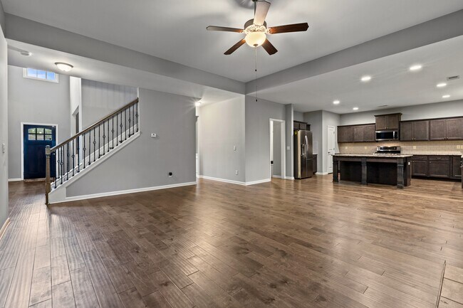 Foto del edificio - 830 W Richland Cir