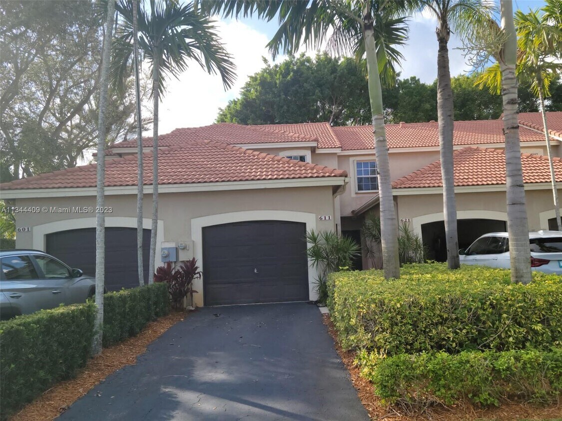 611 Talavera Rd, Weston, FL 33326 Townhome Rentals in Weston FL