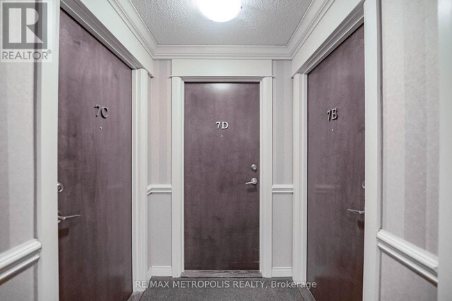 Building Photo - 6 Rosebank Dr