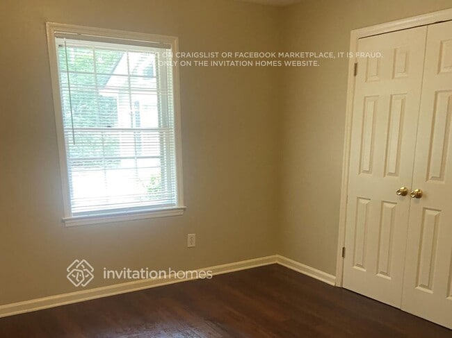 Foto del edificio - 1234 Woodland Ct SE