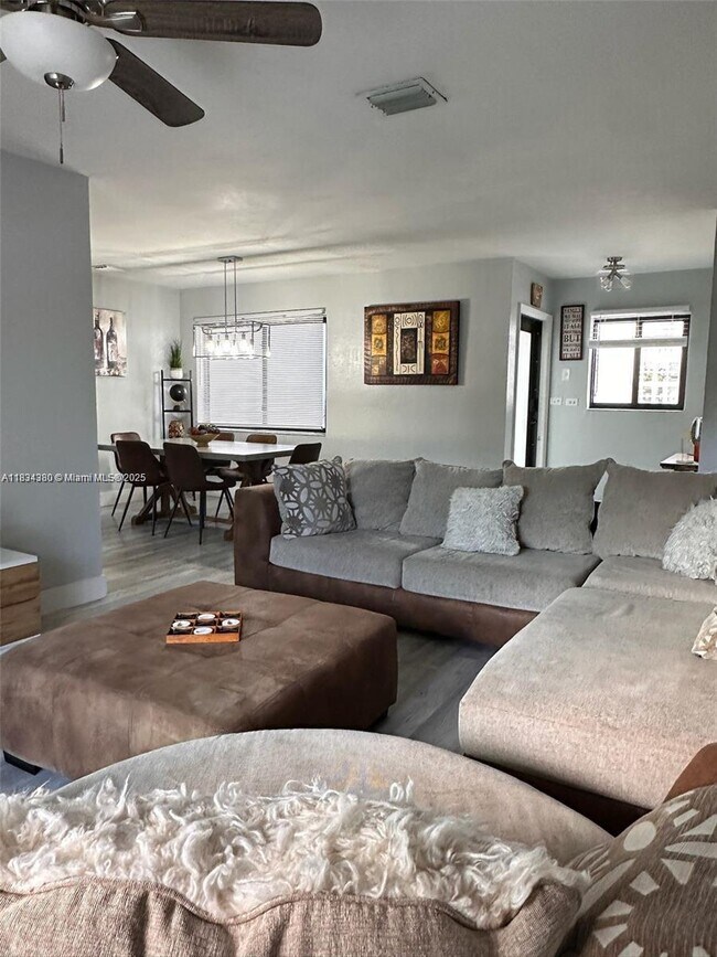 Foto del edificio - 20600 SW 116th Rd