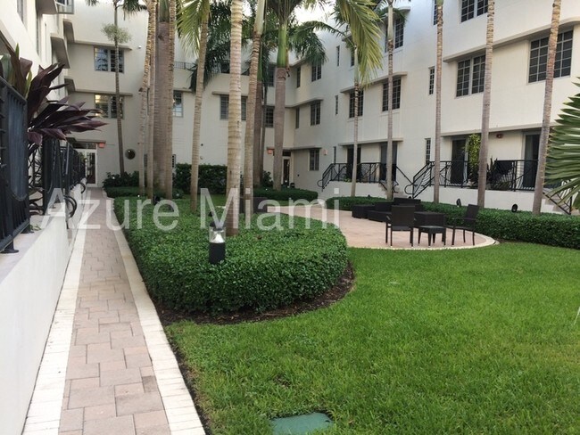 Building Photo - Sleek Contemporary South Beach Art Deco Jewel