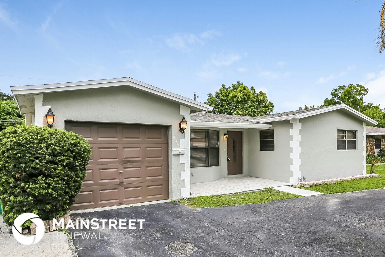 Foto principal - 5011 NW 17th St