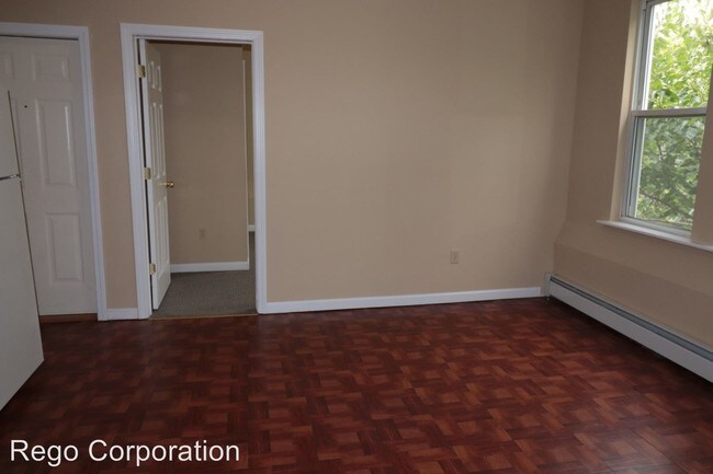 Foto del edificio - 154-156 Westland St
