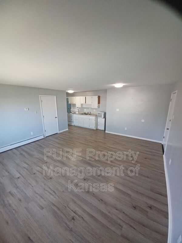 5206 SW 23rd St Unit 02, Topeka, KS 66614 Condo for Rent in Topeka