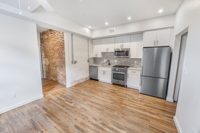 Photo - NEW PRICE Spacious One Bedroom/One Bathroom Apartment with Private Patio in Steps from the Atlant...