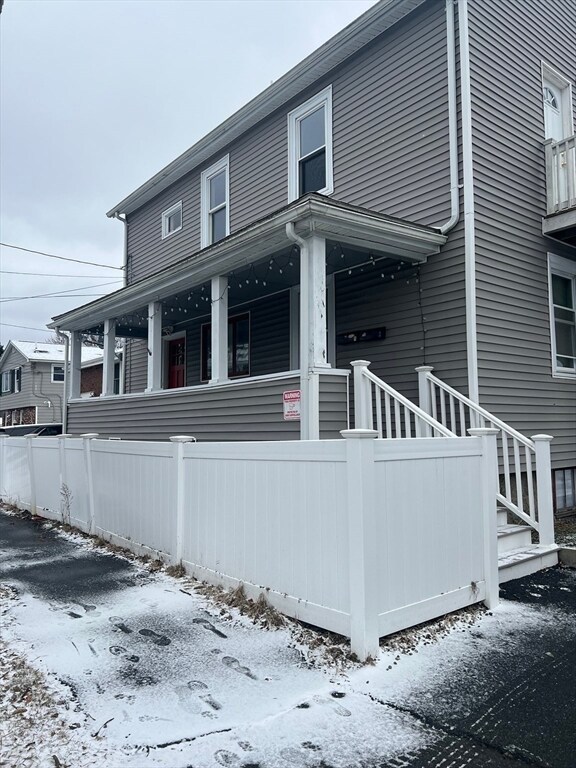 Primary Photo - 56 Bristow St