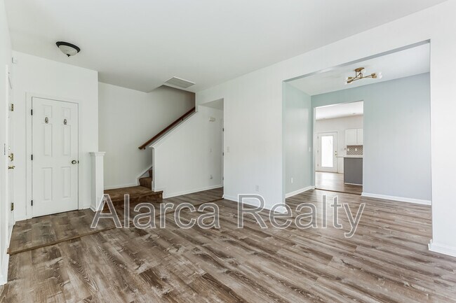 Foto del edificio - 12250 Jessica Pl