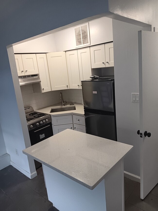 Photo - 3207 Oxford Ave (The Bronx, NY) Apartment