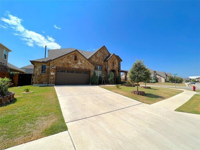 Building Photo - 2416 Centennial Loop