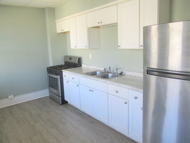 Foto del edificio - 328 Park Rd