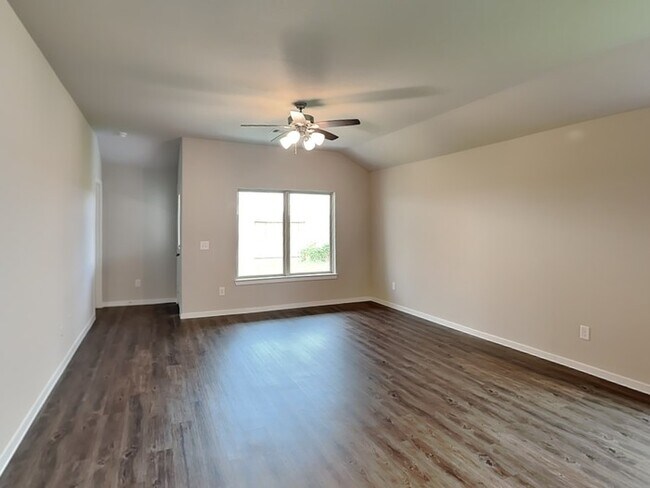 Foto del edificio - 17331 Roxboro Ln