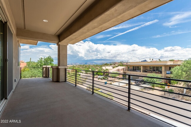 Building Photo - 16510 E Arroyo Vista Dr