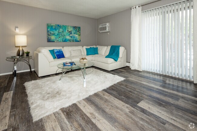 1 habitación, 1 baño - 704 pies cuadrados - Sala de estar - Park West