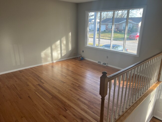 Building Photo - 3340 Fir Tree Ln