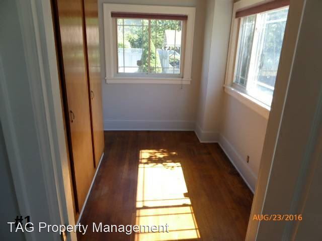 Foto del edificio - 5 br, 3 bath House - 5102 Green Lake Way N