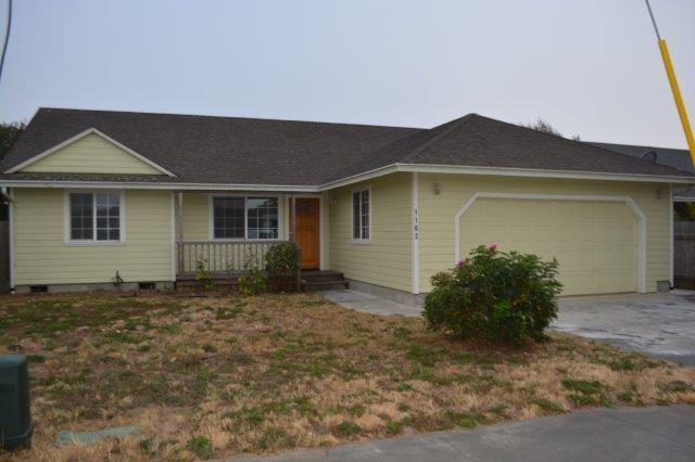 Primary Photo - Well situated, super clean 3/2 in McKinley...
