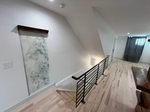 Building Photo - 2019 S Beechwood St