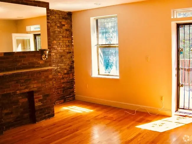 Building Photo - 670 Tremont St