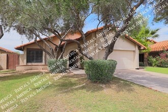Building Photo - 2160 S Catarina-