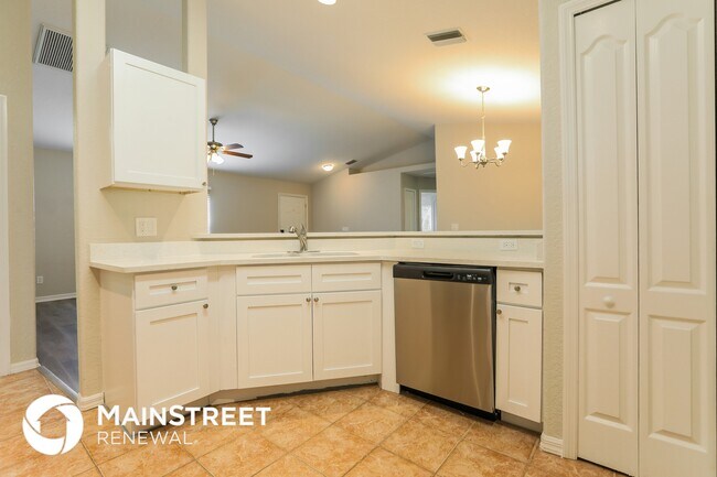 Foto del edificio - 2702 Nellie Ln