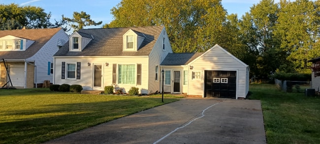 Photo - 13920 Old Pleasant Valley Rd House