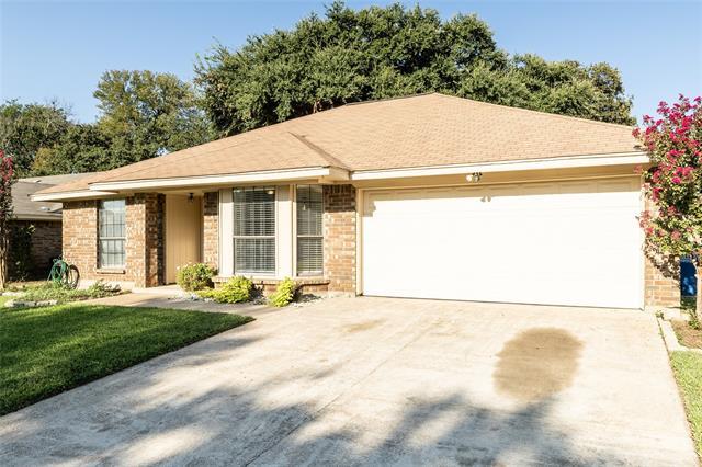 Foto del edificio - 2403 Bayberry Ln