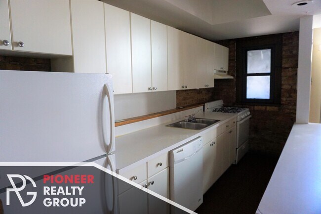 Foto del edificio - 3013 N Broadway St