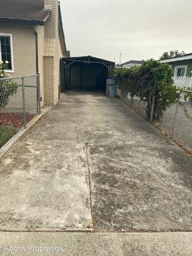 Building Photo - 3 br, 2 bath House - 1800 East San Antonio St