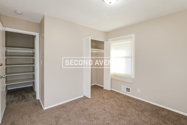 Foto del edificio - 7423 E 51st St