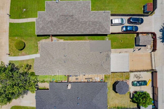 Foto del edificio - 1175 Meadows Dr