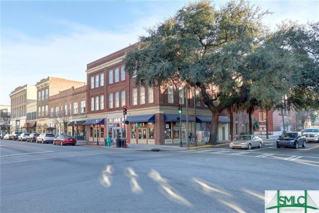 321 W Broughton St Unit 9, Savannah, GA 31401 Condo for Rent in