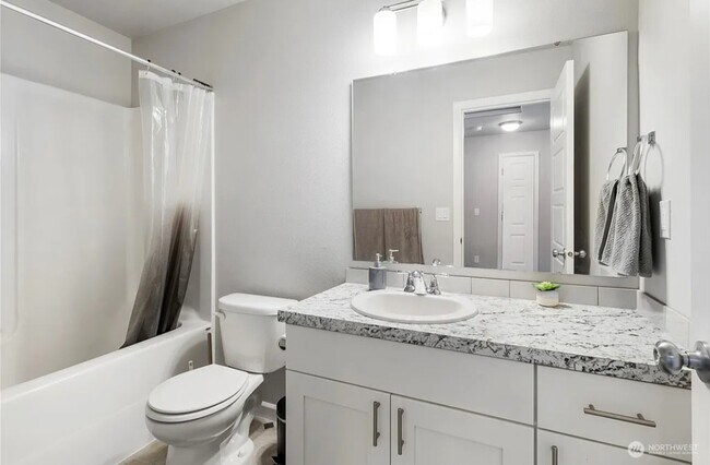Foto del edificio - 8319 174th Street Ct E
