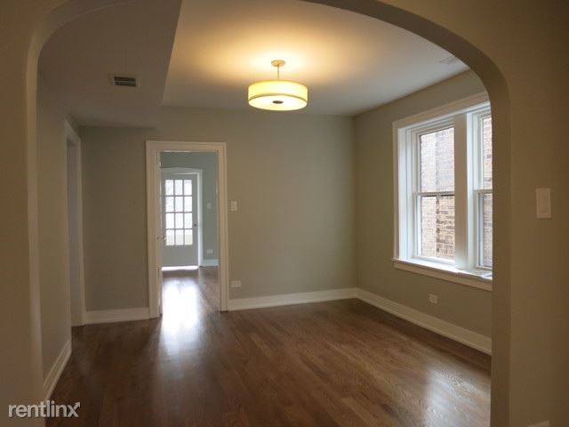 Foto del edificio - 1451 W Warner Ave