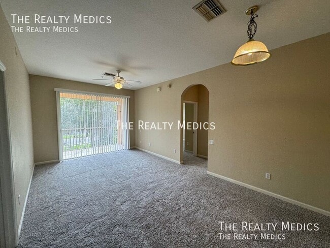 Building Photo - 13548 Turtle Marsh Loop