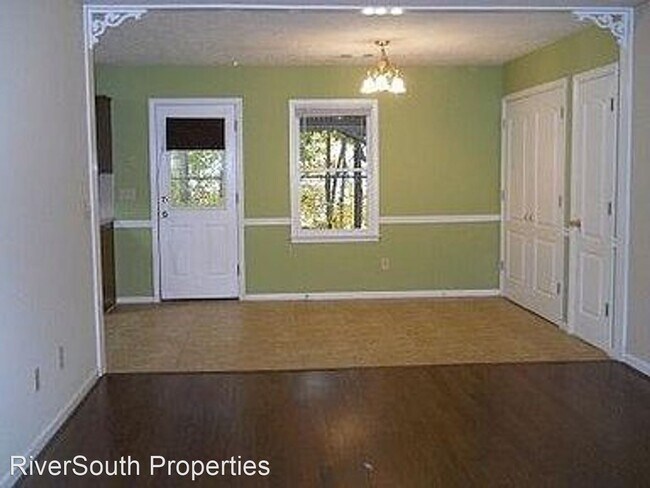 Foto del edificio - 3 br, 2 bath House - 2808 21st Ave
