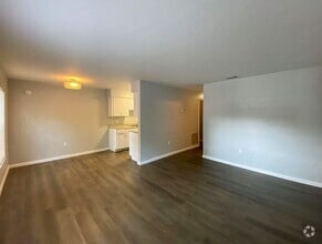 Building Photo - 2232 SW 39 Dr
