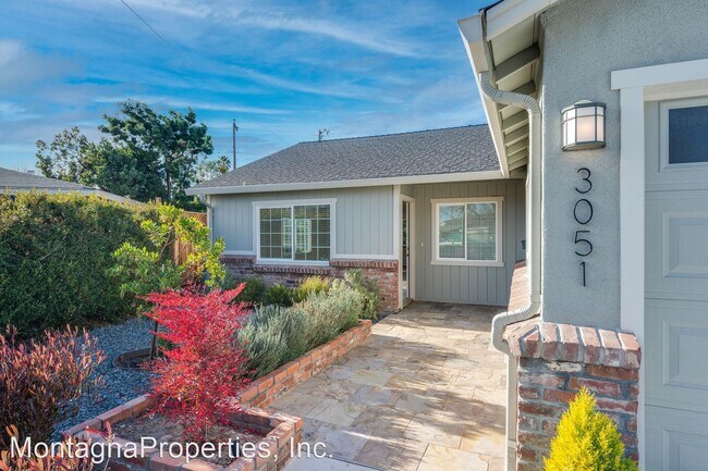 Building Photo - 4 br, 1 bath House - 3051 Franela Dr