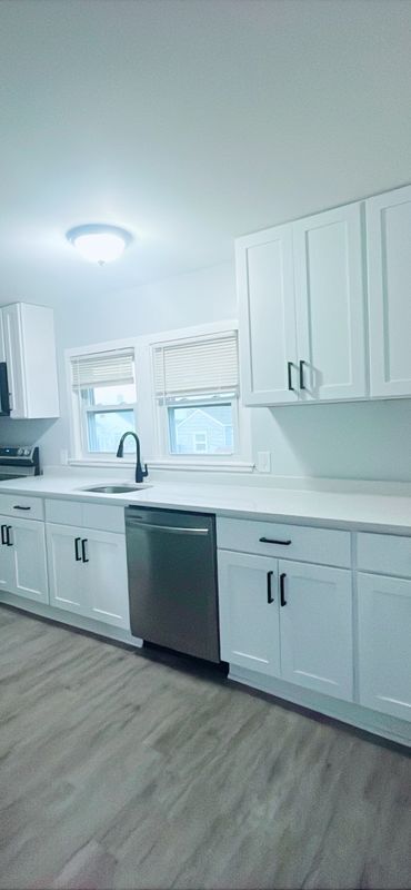 Foto del edificio - 429 Jackson Ave