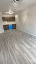 Building Photo - 4701 49 Ave
