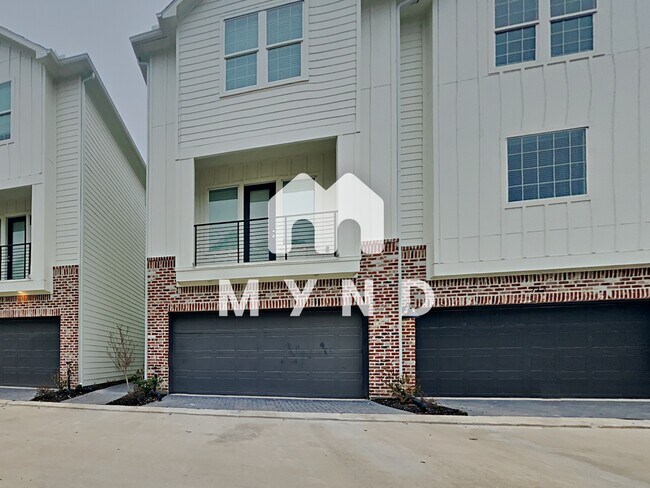 Building Photo - 711 Wilshire Brook Ln