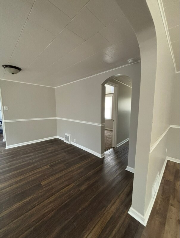 Foto del edificio - 1287 E Mt Morris Rd