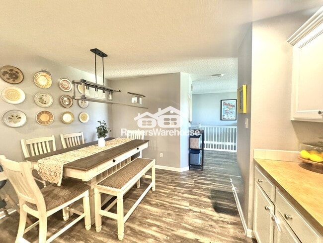 Foto del edificio - 832 SW Springfield Dr