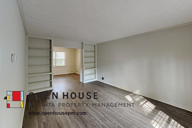 Foto del edificio - 5231 Enchanted Cove SW, Lilburn