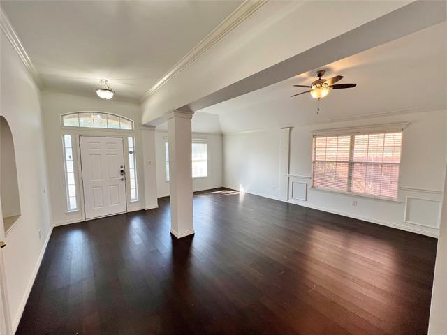 Foto del edificio - 5504 Eagle River Dr