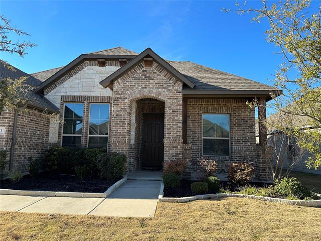 Building Photo - 233 Giddings Trl