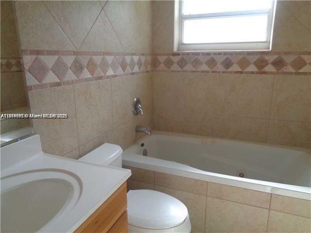 Foto del edificio - 11511 NW 33rd St