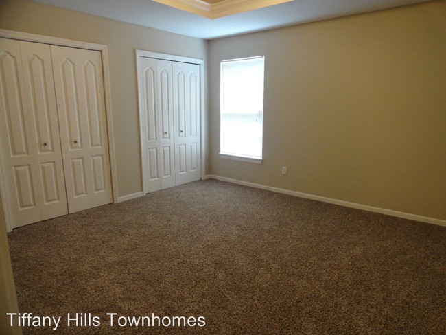Building Photo - 5931 NW 90th Terrace