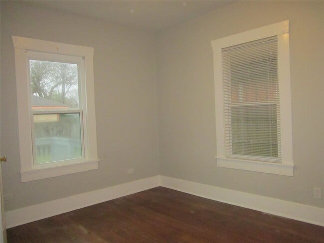 Foto del edificio - 3217 Winbern St