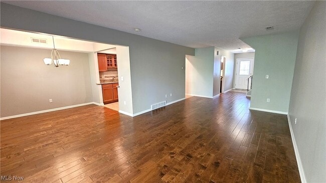Building Photo - 1771 Rolling Hills Dr